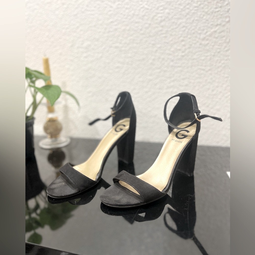 G By Guess Black Heels 7.5M Women